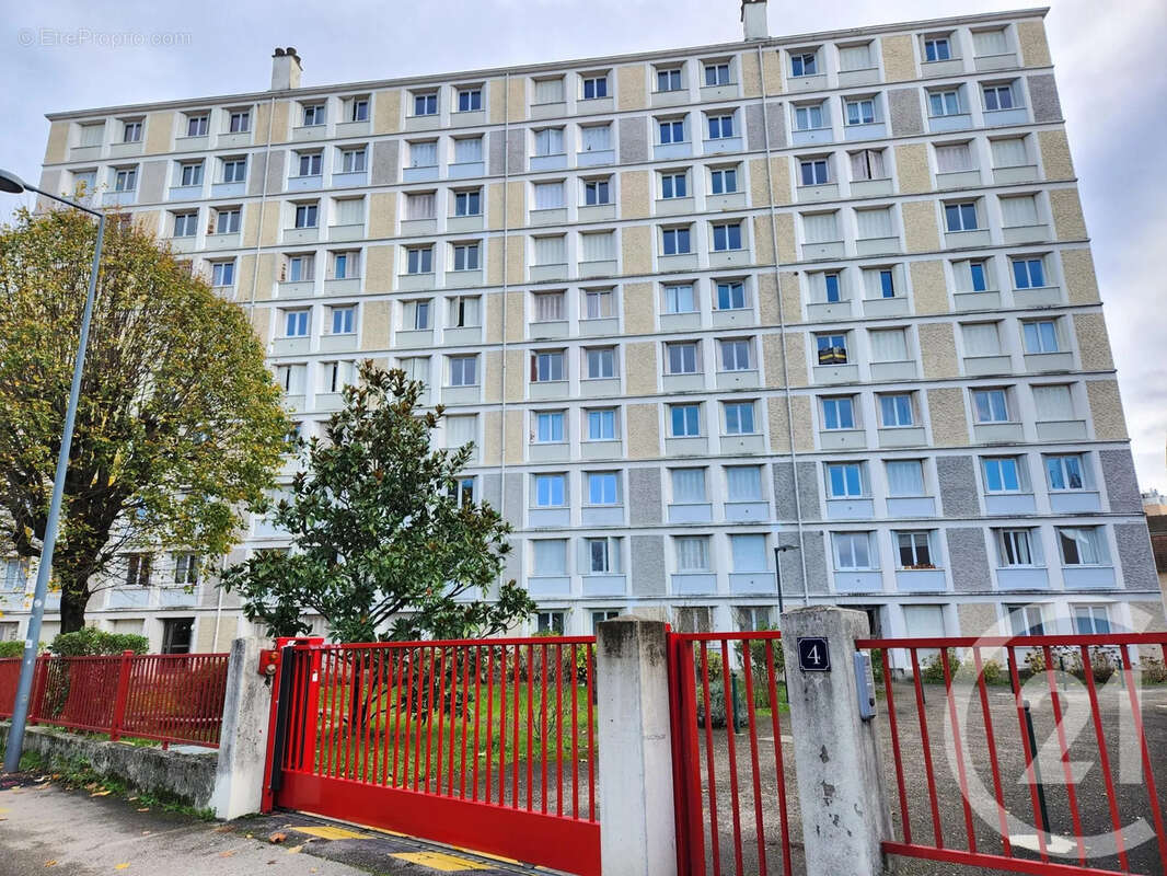 Appartement à VILLEURBANNE