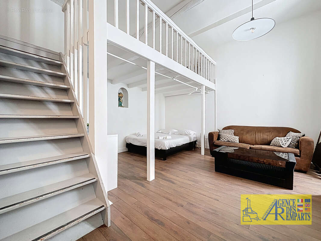 Studio avec mezzanine au cœur du Vieil Antibes - photo 12