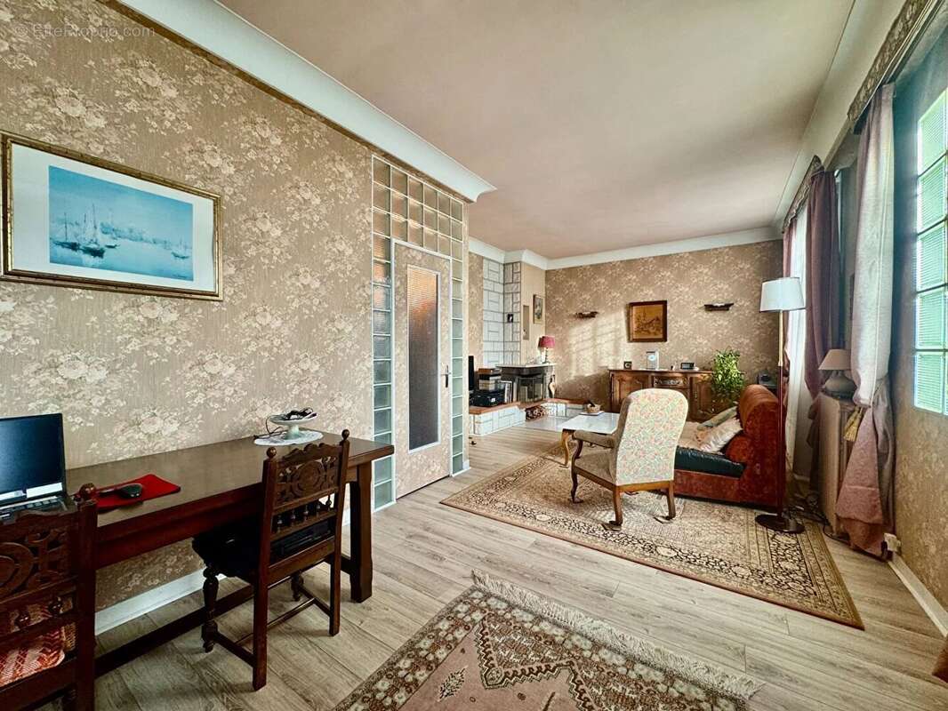 Maison à BOIS-COLOMBES