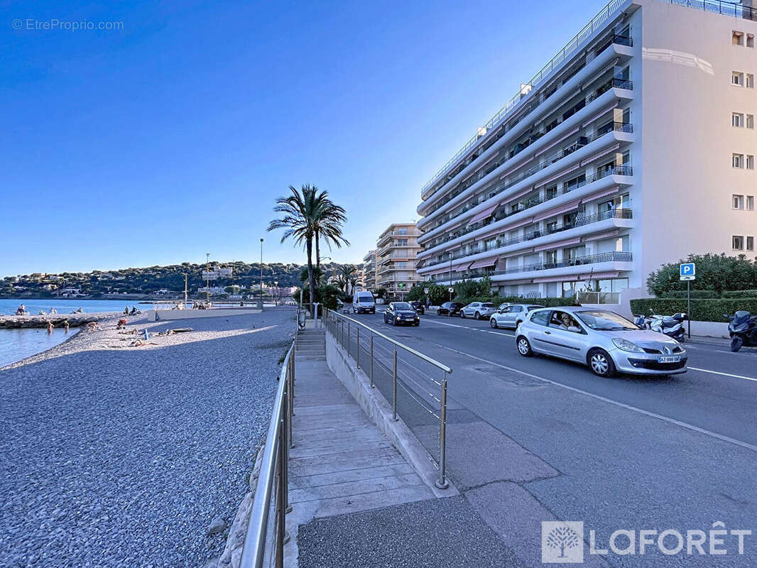 Appartement à ROQUEBRUNE-CAP-MARTIN