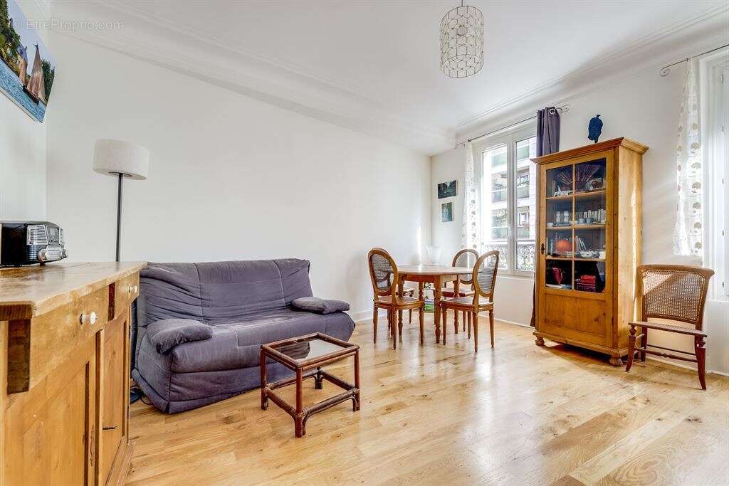 Appartement à PARIS-12E
