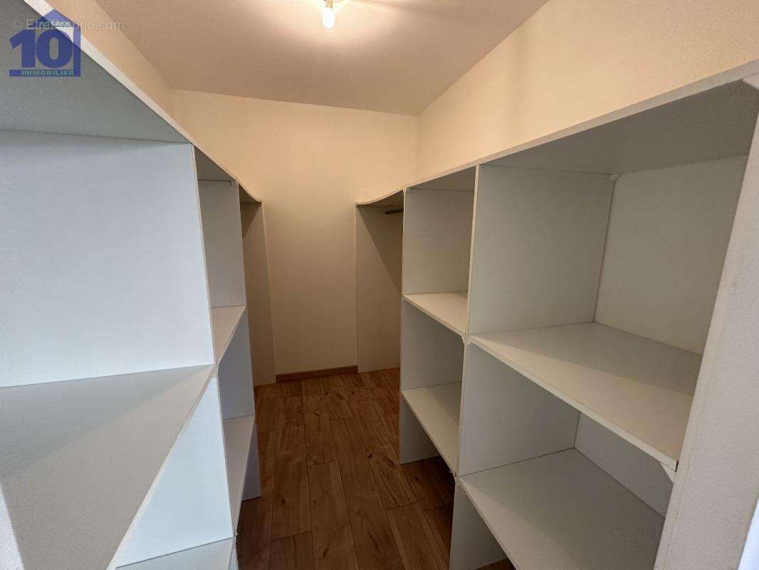 Maison à COLOMBIERS