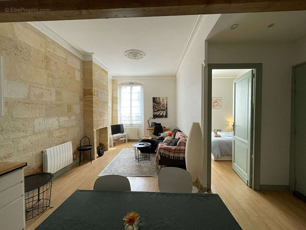 Appartement à BORDEAUX