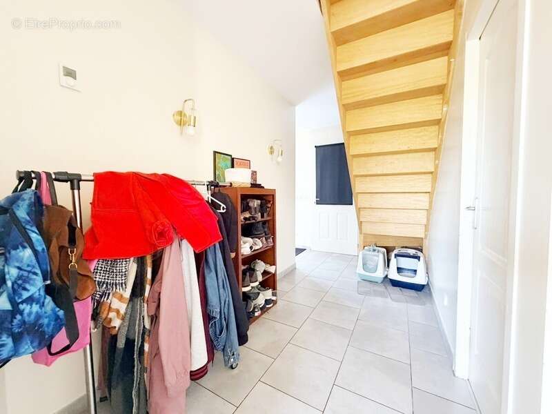 Maison à COULANS-SUR-GEE