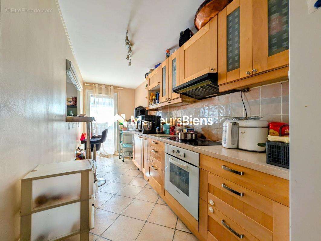 Appartement à LES MUREAUX