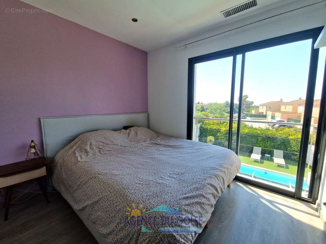 Jolie villa T 4 avec piscine - photo 6