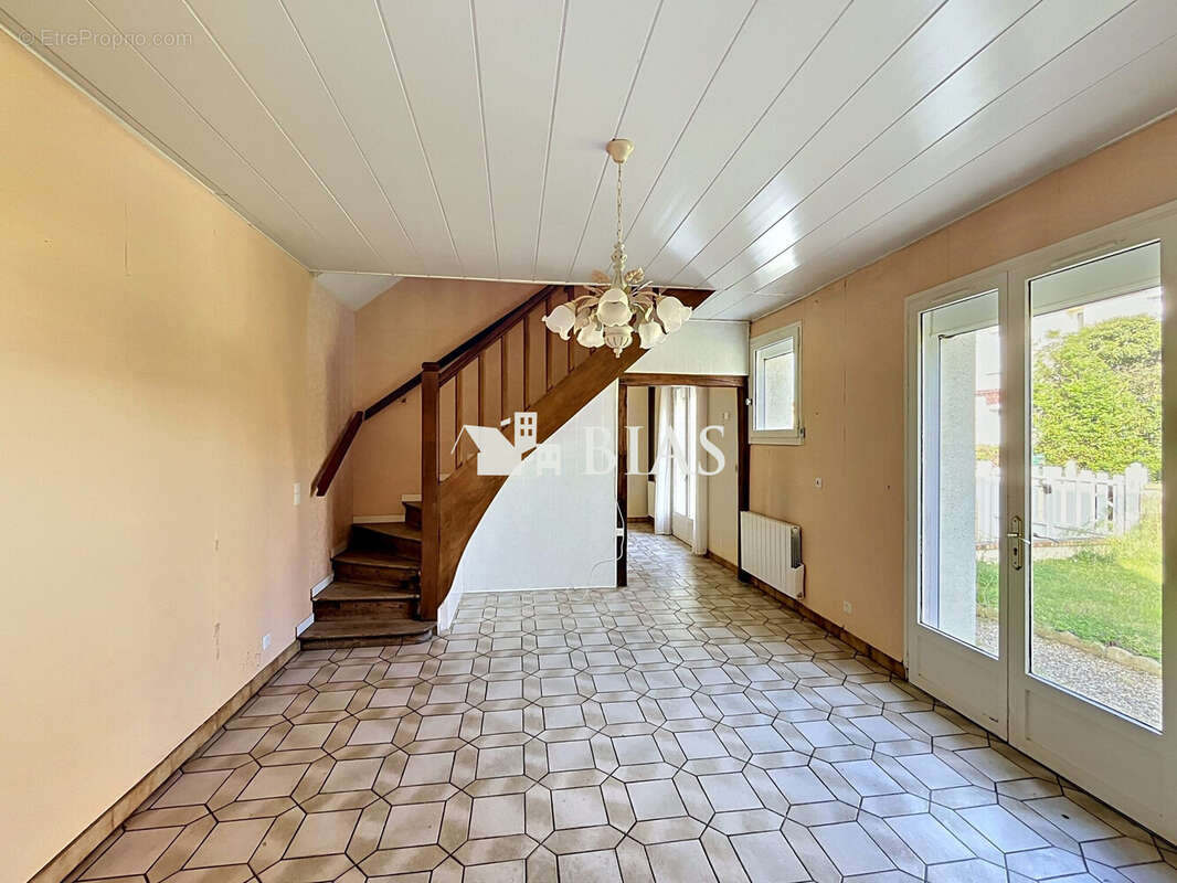 Maison à SAINT-PIERRE-LES-ELBEUF
