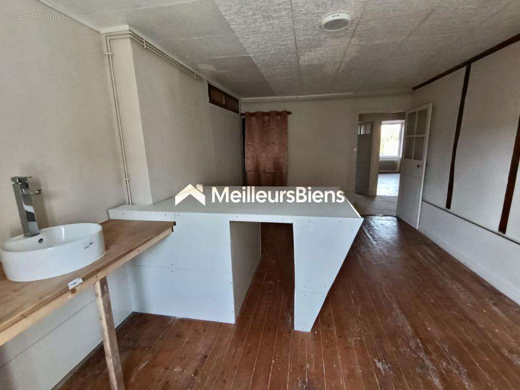 Maison à BOURBONNE-LES-BAINS