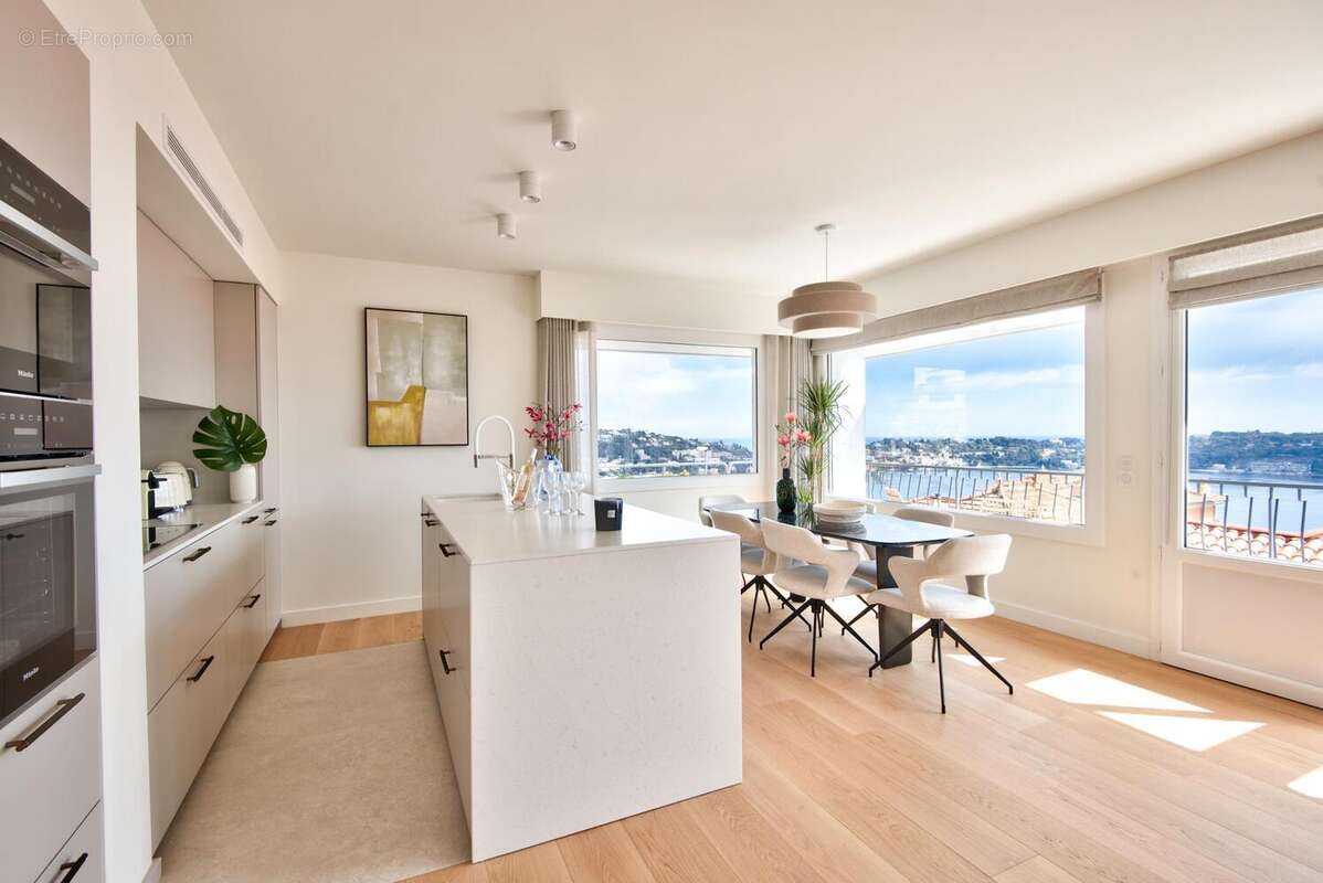 Appartement à VILLEFRANCHE-SUR-MER