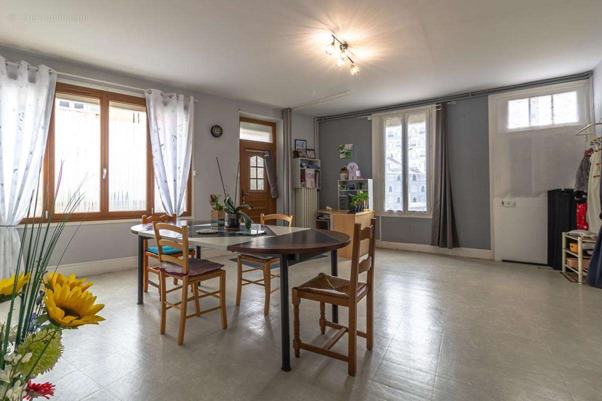 Maison à CHABRIS