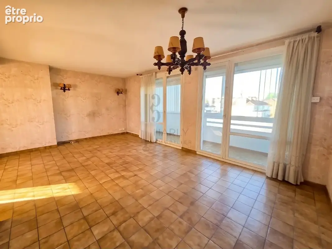 Appartement à HARLY