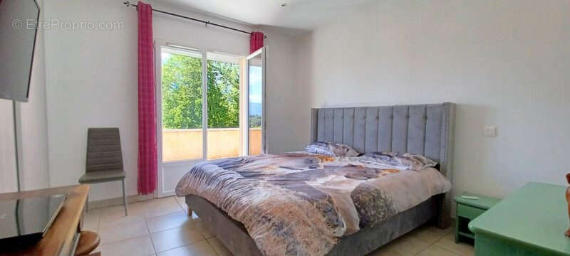 Appartement T5  avec Garage - photo 10