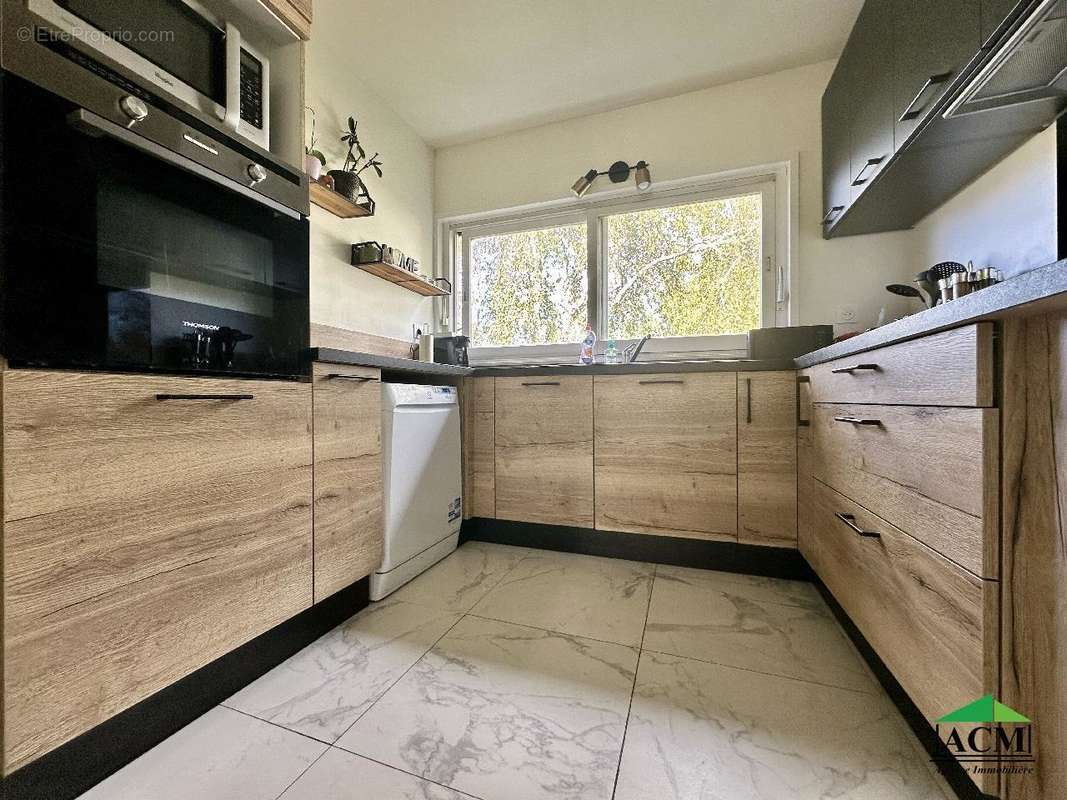 Appartement à CHAMPAGNE-SUR-OISE