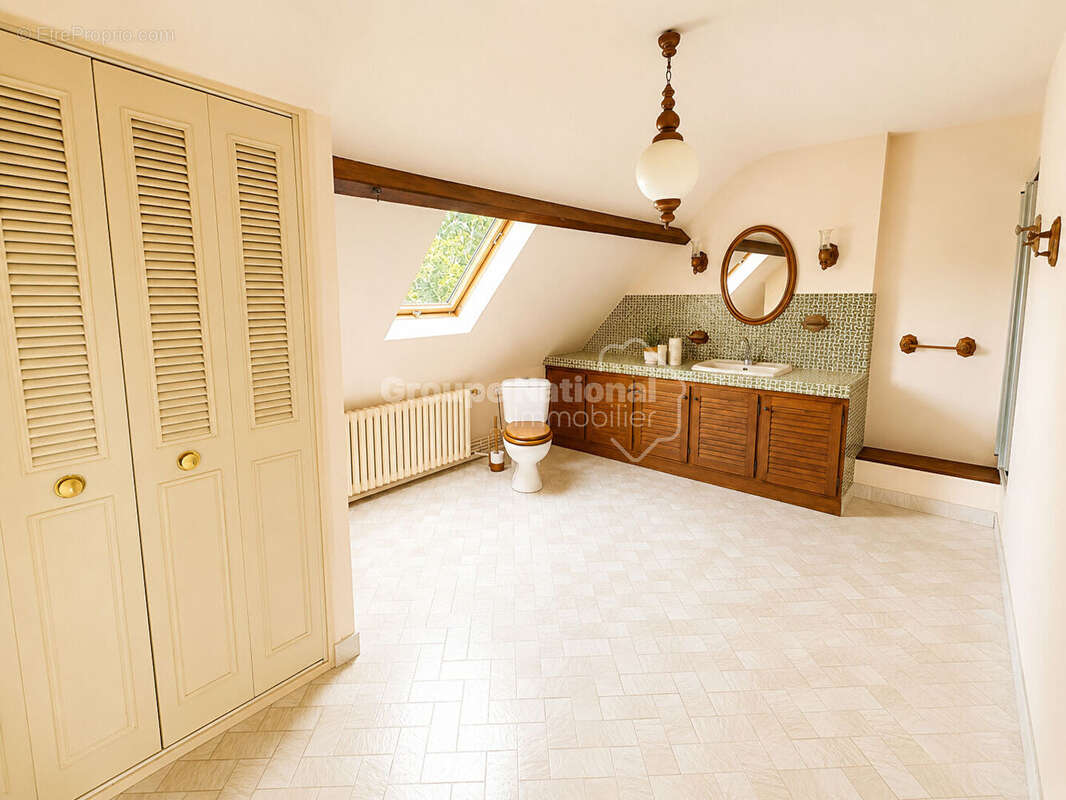 Maison Sainte Genevieve 6 pièce(s) 162.99 m2 - photo 7