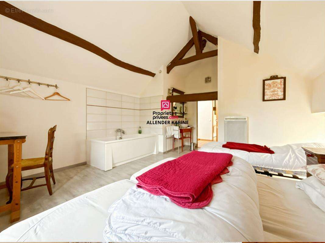 Maison à THEIL-SUR-VANNE