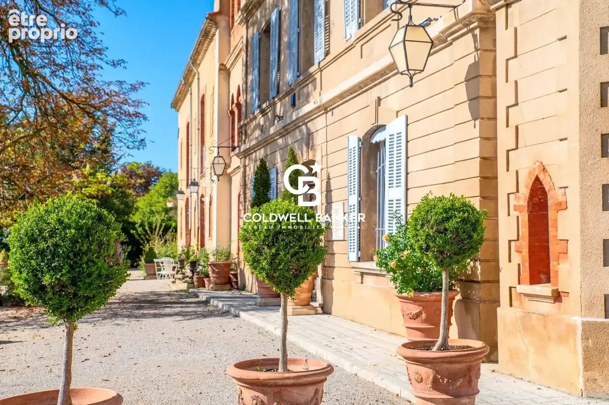 Château d’exception en haute-provence – un domaine historique au charme intemporel - photo 22