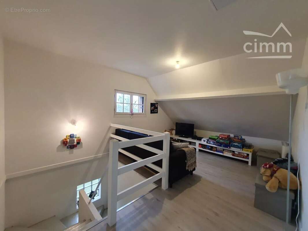 À vendre – Maison familiale entièrement rénovée proche de Chambord - photo 17