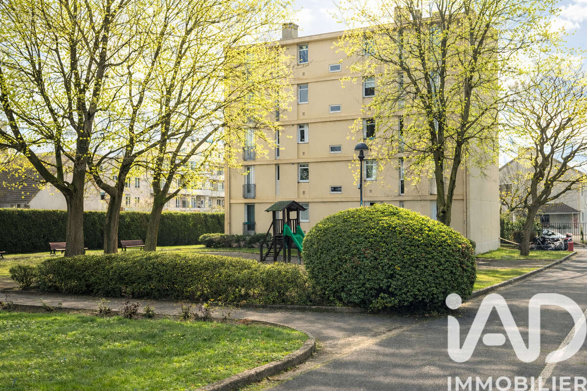 Photo 9 - Appartement à SAINT-GRATIEN