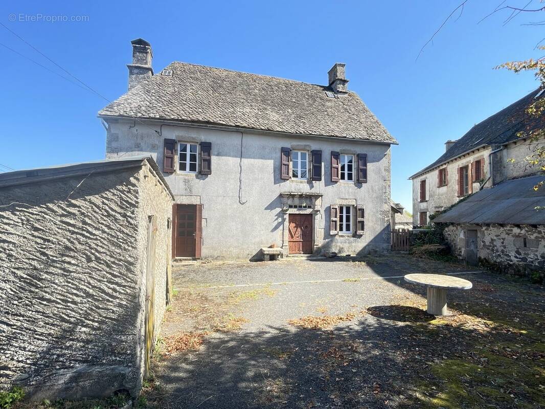 Maison à RILHAC-XAINTRIE