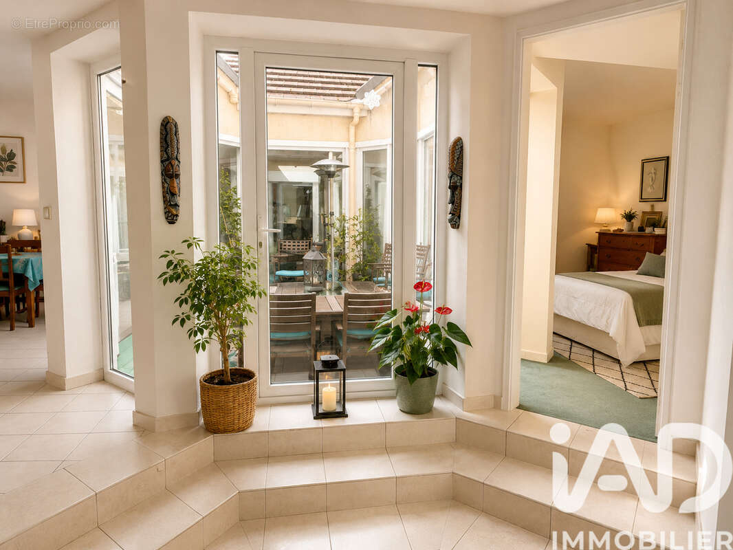 Photo 4 - Maison à ANTONY