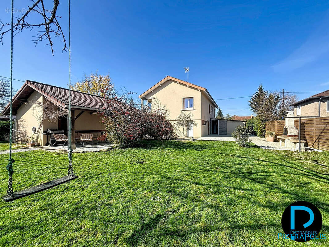 Maison à VONNAS