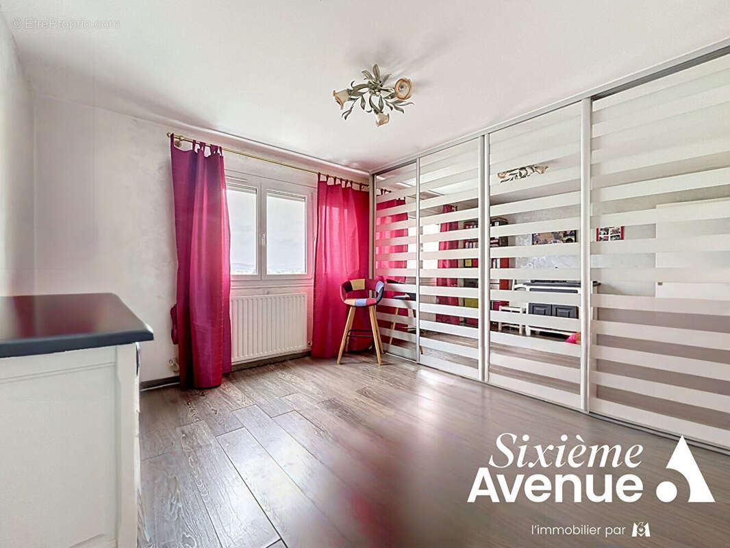 Appartement à CORBAS