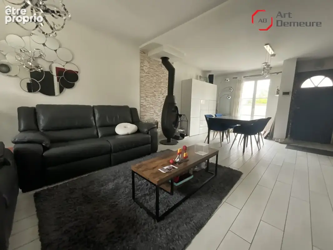 Maison 6 pièces 111 m² à vendre à Meriel (95630) - photo 3