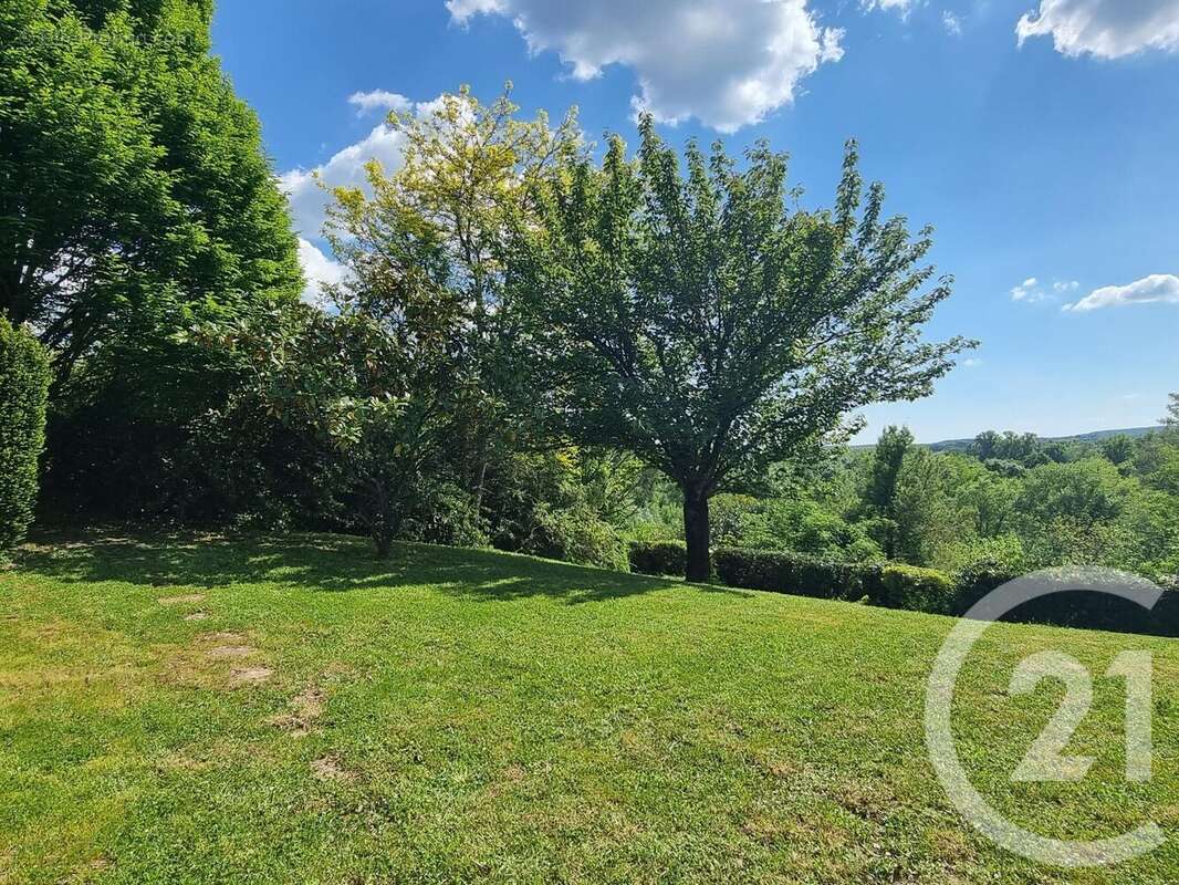 Maison à POUILLY-SUR-LOIRE