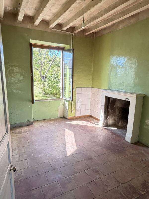 Maison de caractère à vendre au cœur du village de René - photo 7