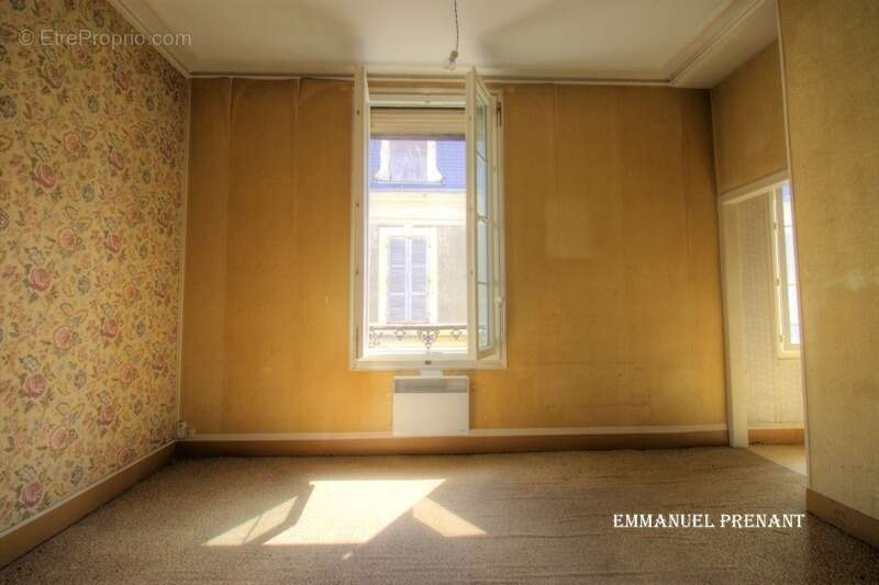 Maison à SAINT-CALAIS