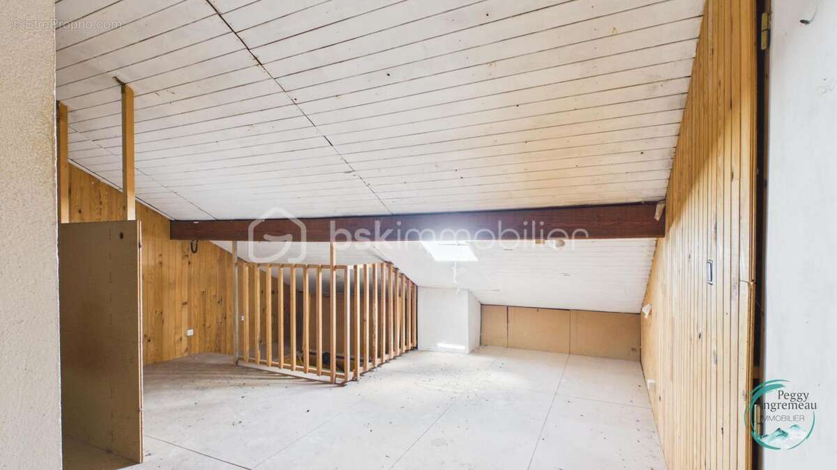 Appartement T3 avec jardin de 480 m² privatif et combles aménageables – La Tour - photo 20