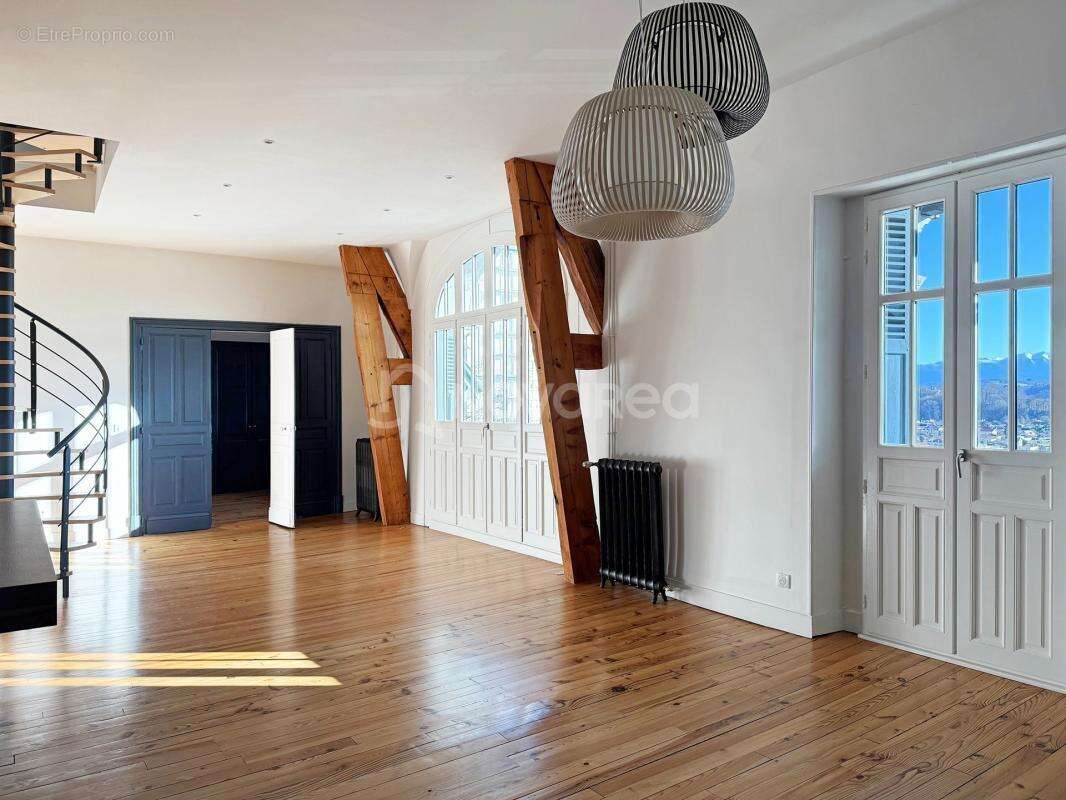 Appartement à PAU