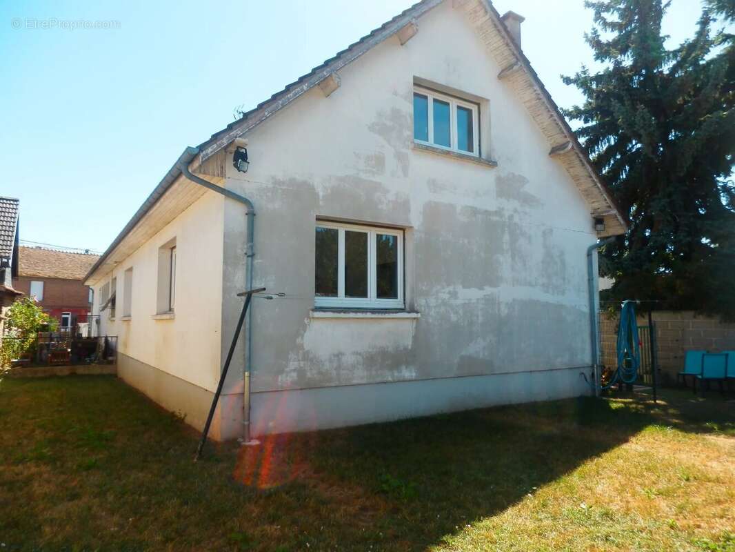 Maison familiale proche du centre-ville - photo 10