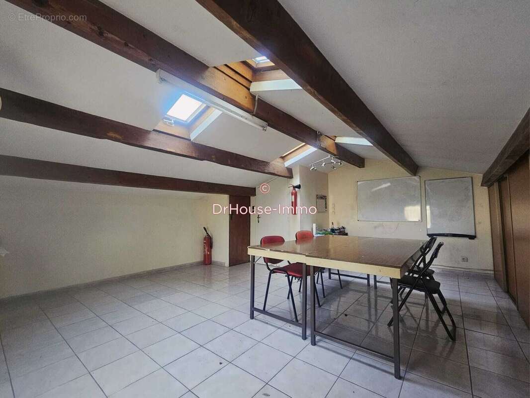 Appartement à MARSEILLE-9E