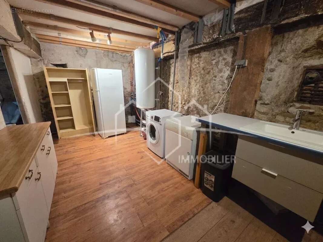 Maison à BEAUREPAIRE