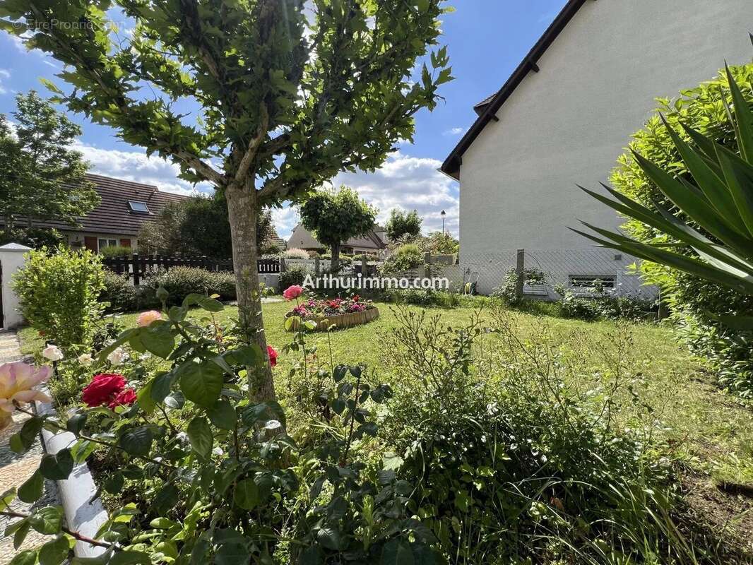 Maison à SUCY-EN-BRIE