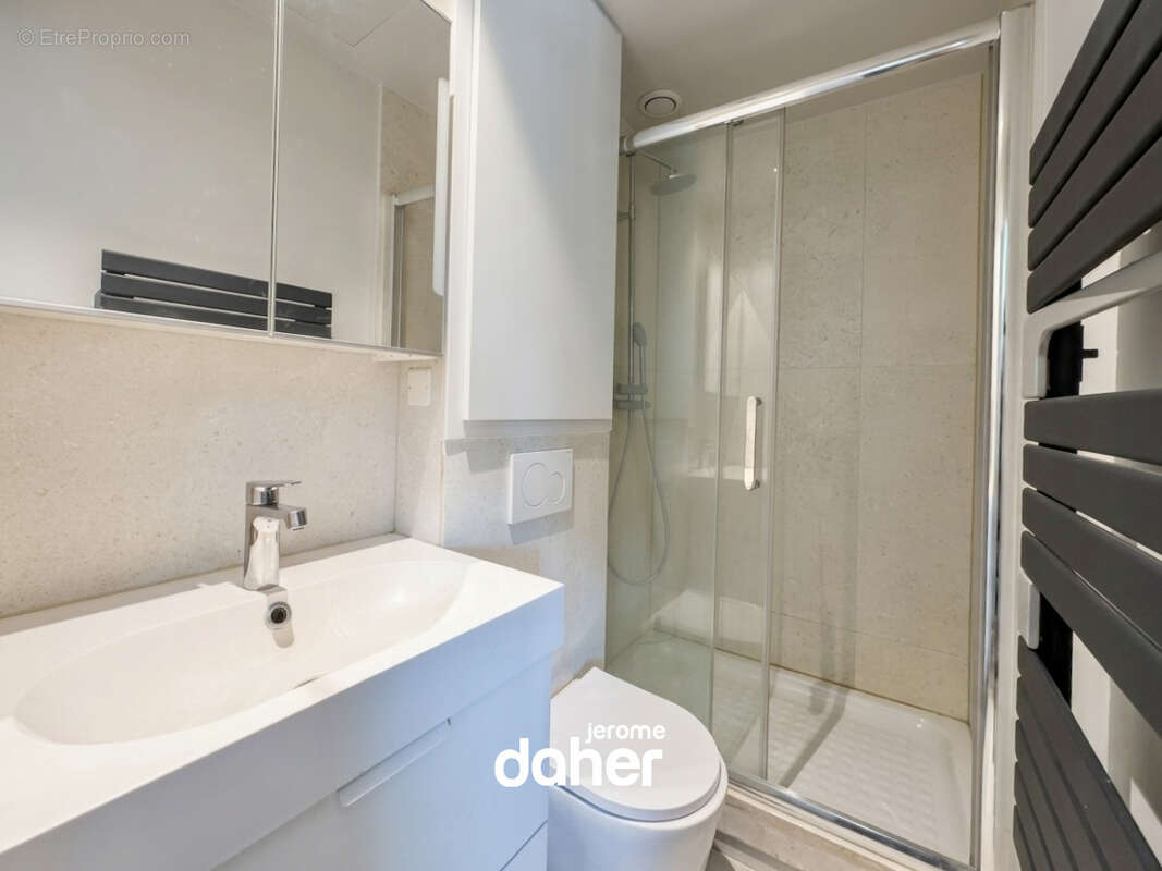 Appartement à MARSEILLE-6E