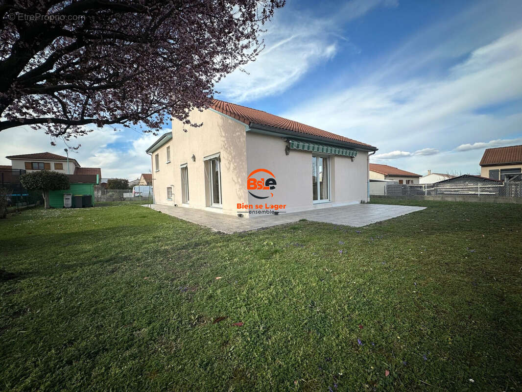 Maison à LEMPDES