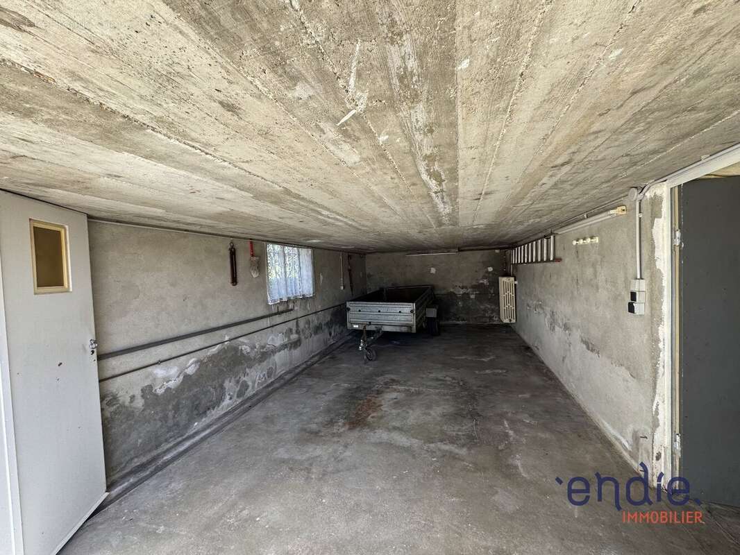 Maison à SAINT-PIERRE-LE-MOUTIER