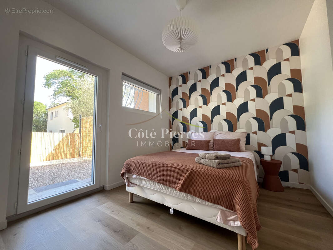 Appartement T4 avec parking PROCHE TOUR MAGNE - photo 5