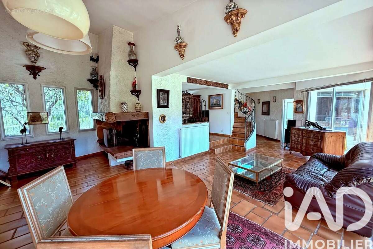 Photo 8 - Maison à AUBAGNE