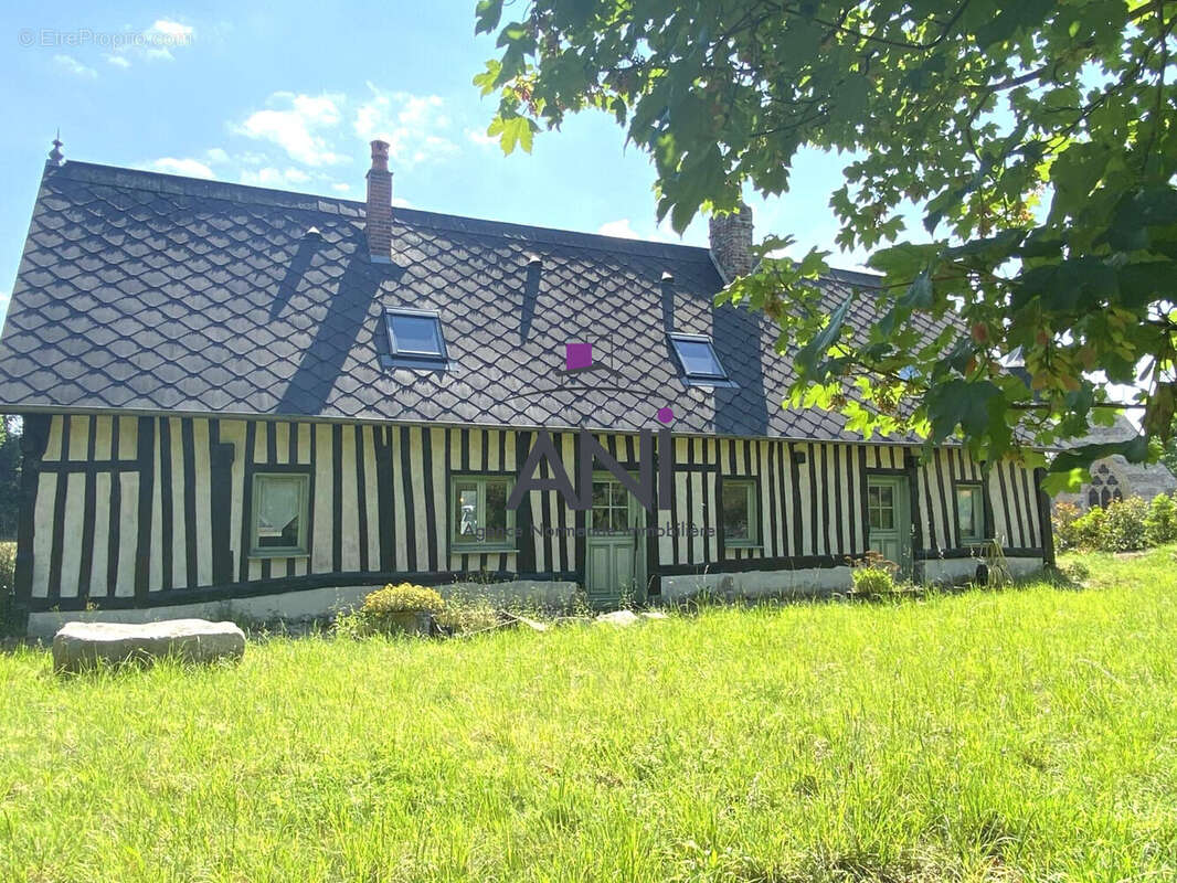 Maison à BACQUEVILLE-EN-CAUX