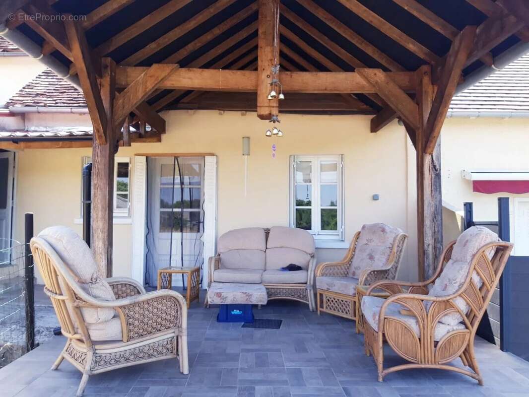 Maison de village avec potentiel d'agrandissement - photo 9