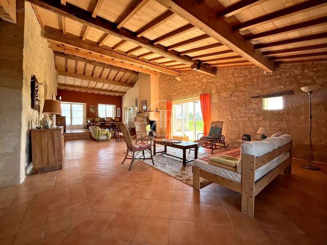 Maison à BLASIMON