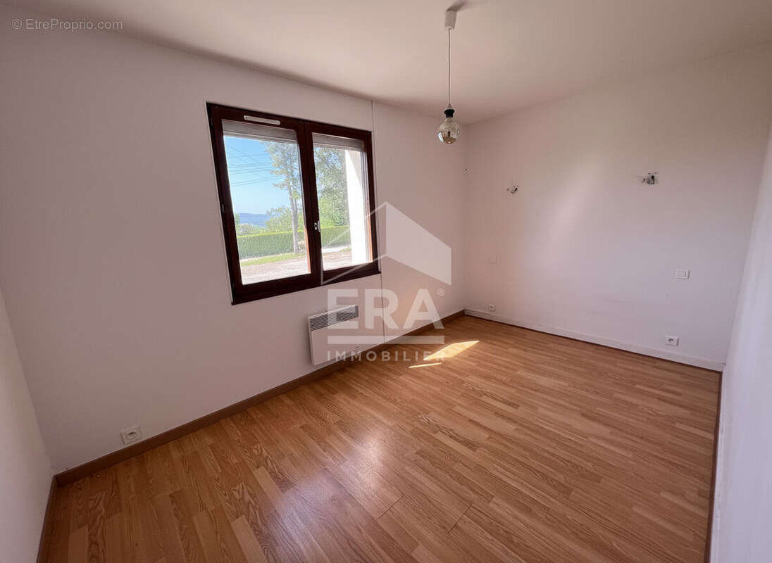 Appartement à MAMIROLLE