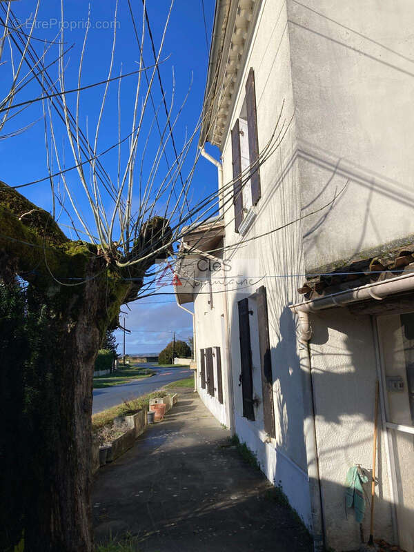 Maison à PAILLET