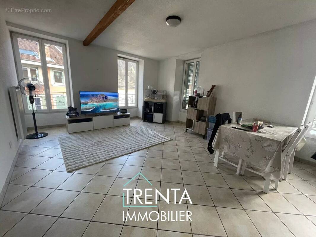 Appartement à VOIRON