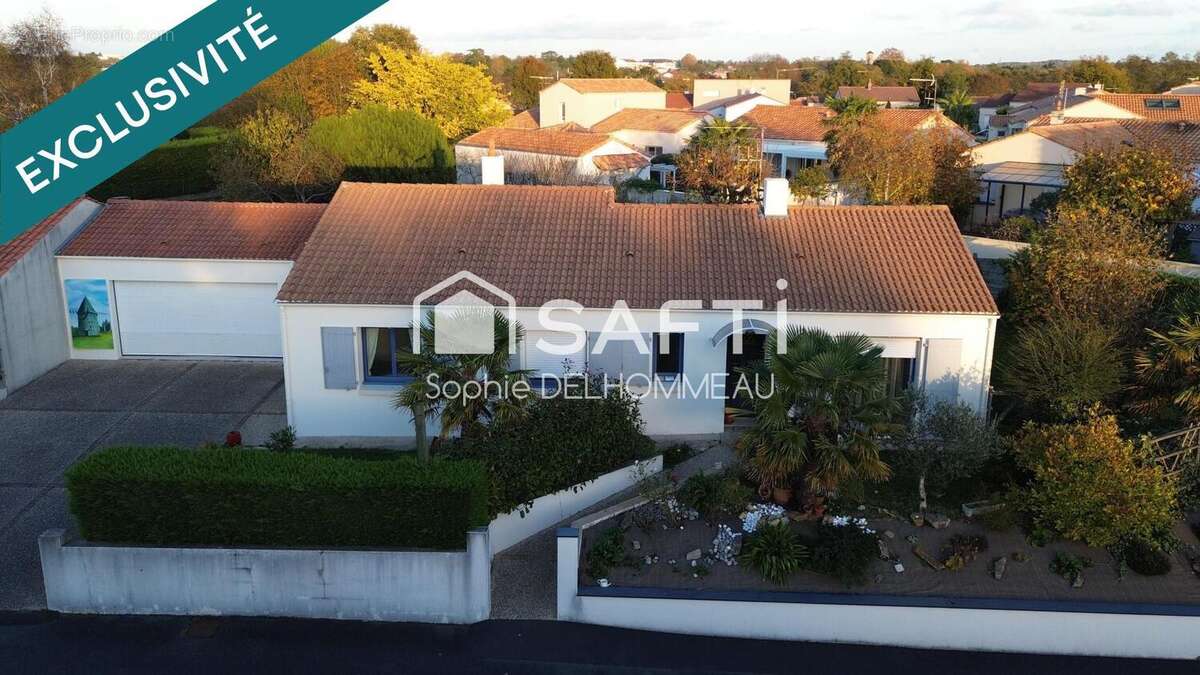 Photo 2 - Maison à MONTAIGU