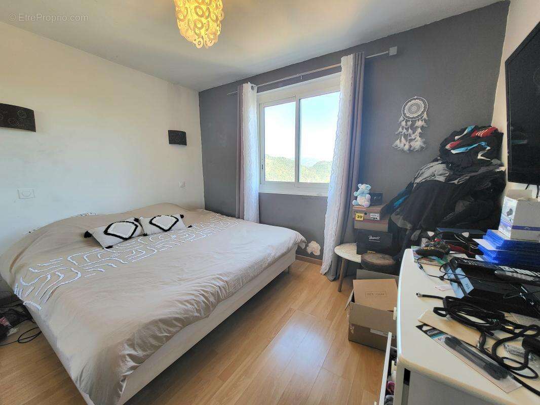 Maison 126 m² à Coaraze  - photo 9