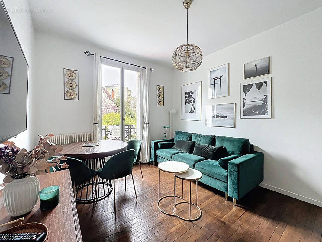 Appartement à SURESNES
